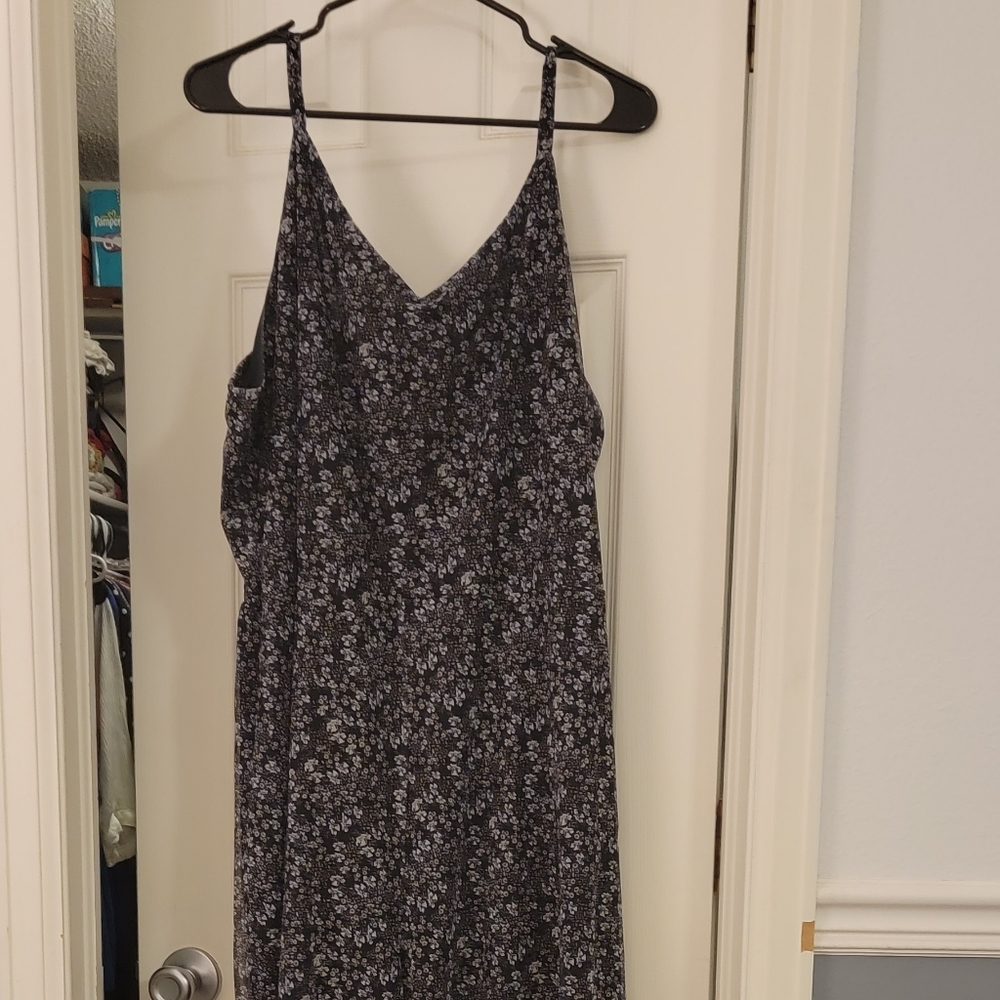Sleeveless one piece jumper
